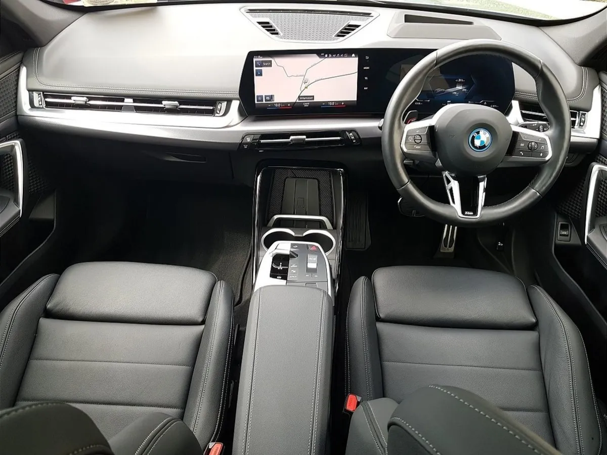 BMW iX1 Xdrive30 M Sport - Image 4