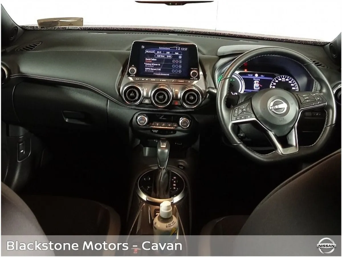 Nissan Juke Hybrid 1.6 SVE - Image 2