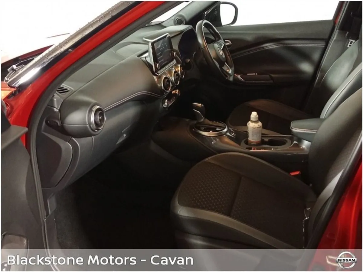 Nissan Juke Hybrid 1.6 SVE - Image 4