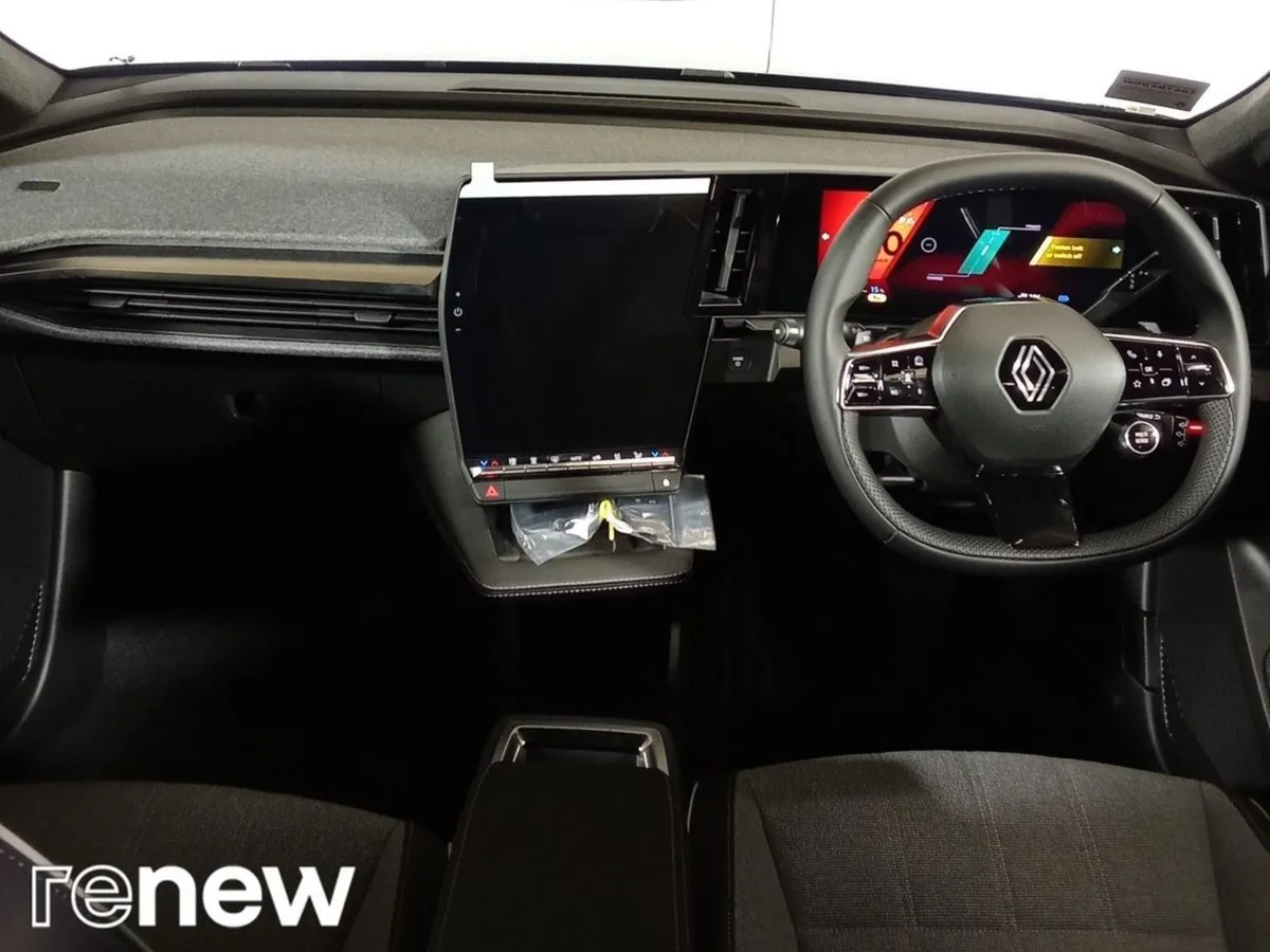 Renault Scenic E-tech 87kwh 220hp Techno - Image 2