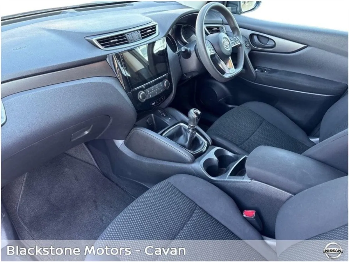 Nissan QASHQAI 1.5 DSL XE - Image 4