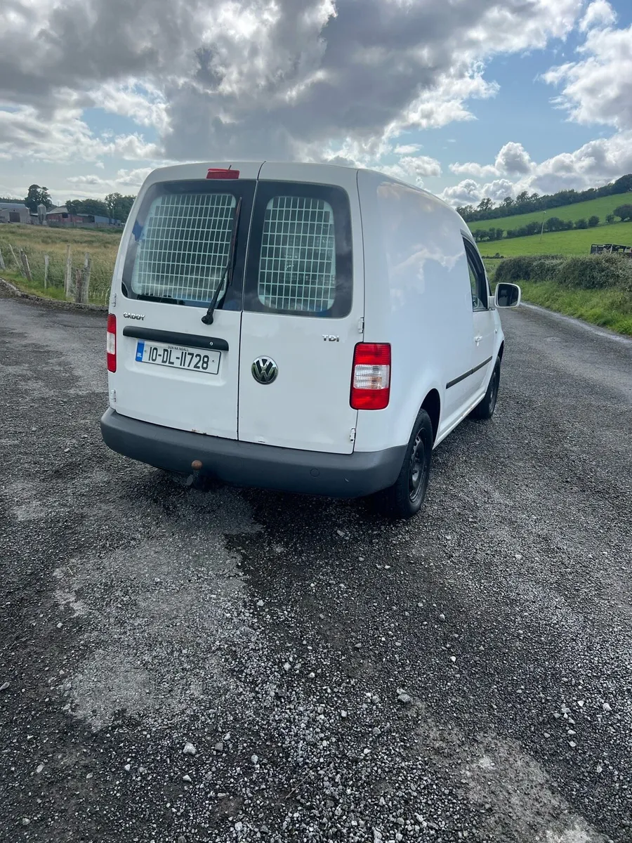 2010 vw caddy 1.9 TDI  €1350 - Image 1