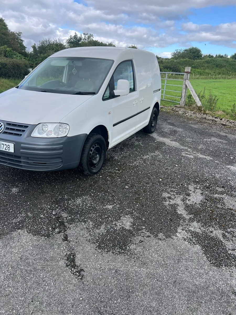 2010 vw caddy 1.9 TDI  €1350 - Image 2