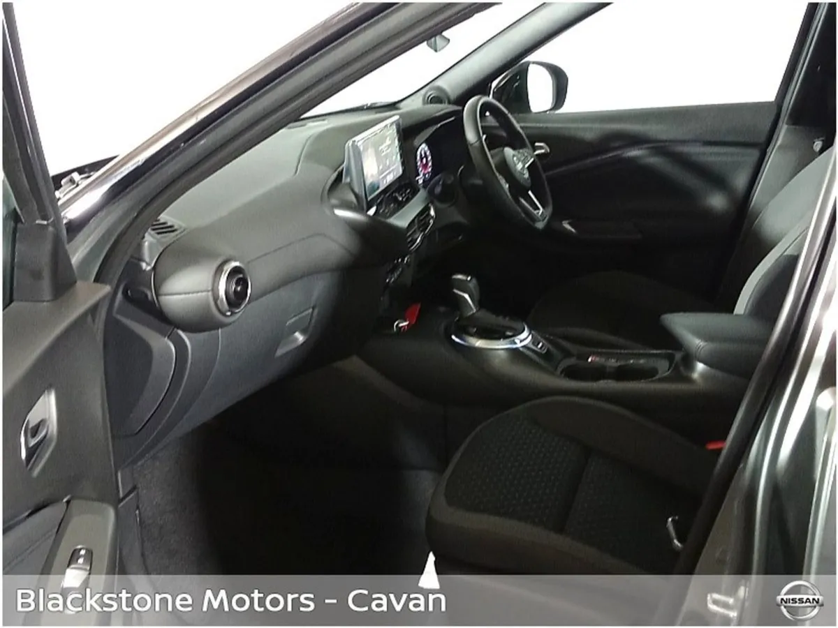 Nissan Juke Hybrid 1.6 SV Premium - Image 4
