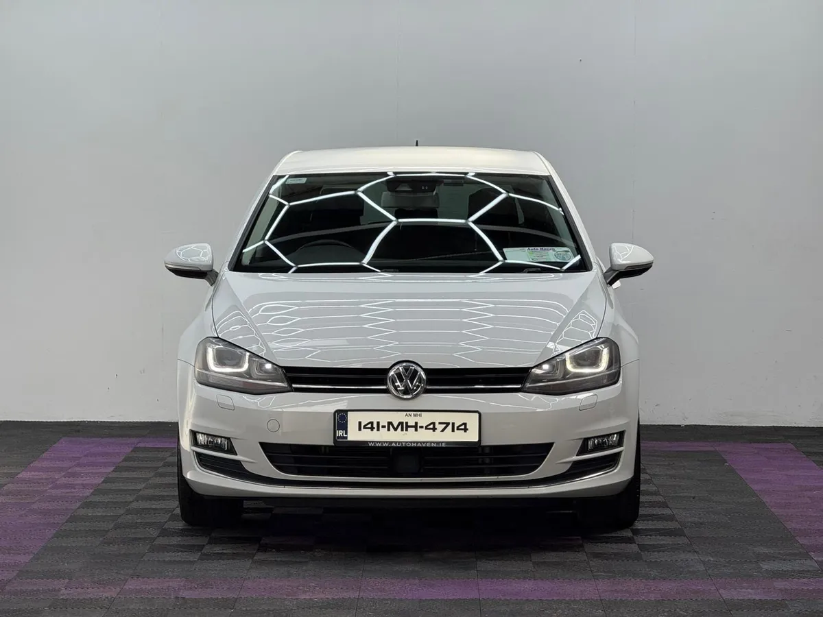 2014 Volkswagen Golf 1.4TSI Highline, Auto - Image 2
