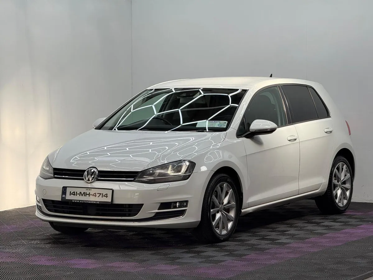 2014 Volkswagen Golf 1.4TSI Highline, Auto - Image 3