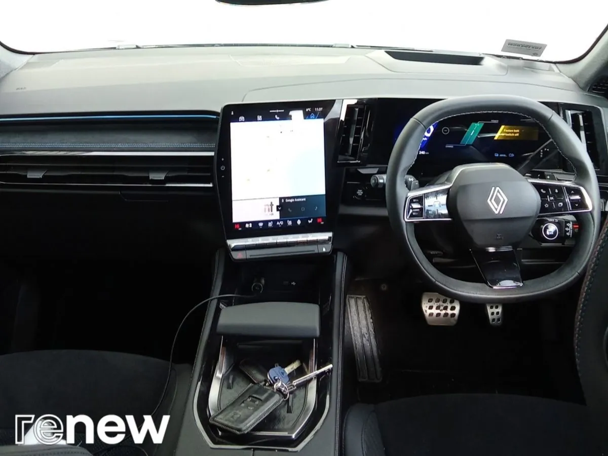 Renault Rafale E-tech Hybrid 200 Auto Esprit Alpi - Image 2