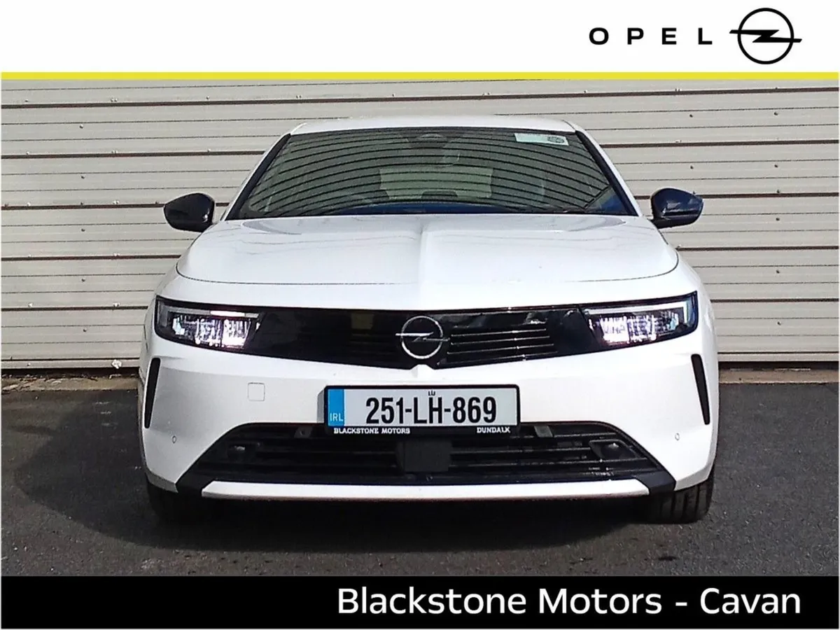 Opel Astra Elegance 1.2 Turbo 110PS Petrol 6 Speed - Image 2