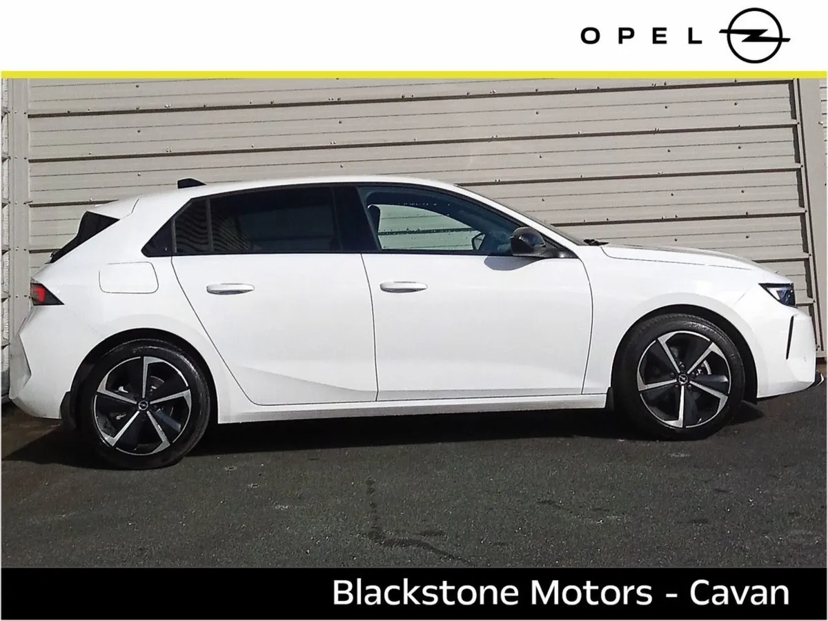 Opel Astra Elegance 1.2 Turbo 110PS Petrol 6 Speed - Image 3