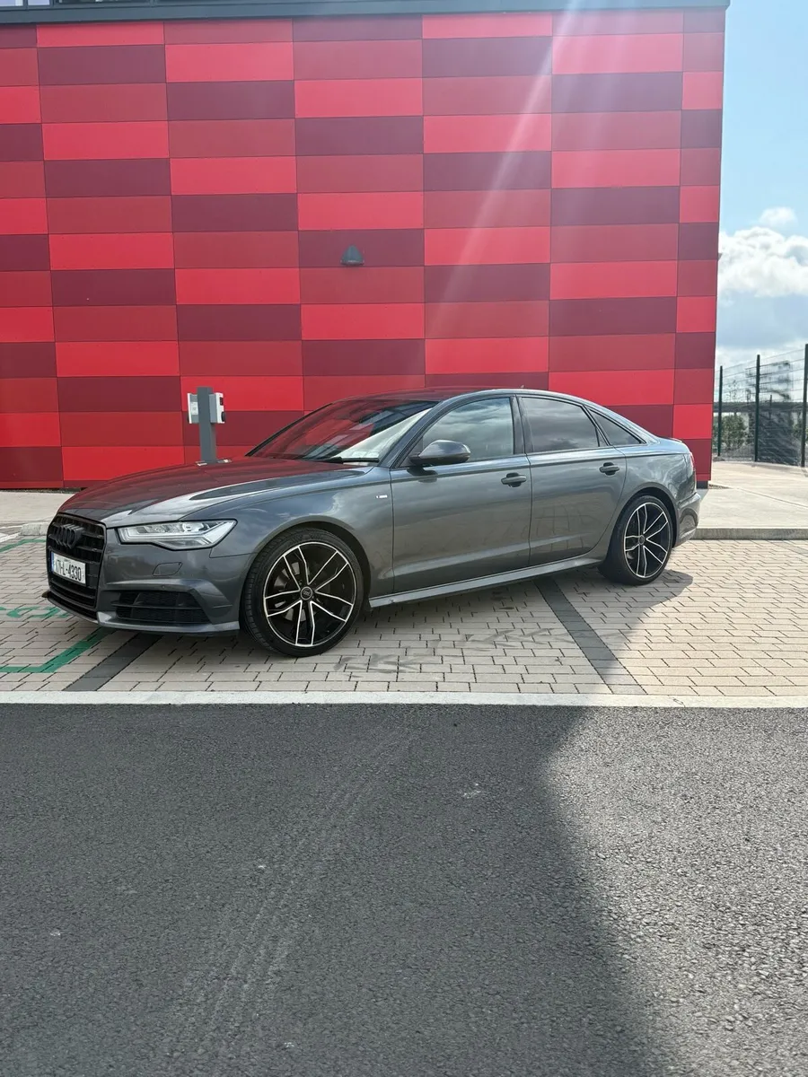 Audi a6 sline blk edition Auto - Image 2