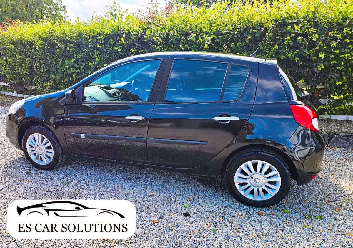 11 Renault Clio DCI New NCT 05/26 + TAX 08/25 - Image 3