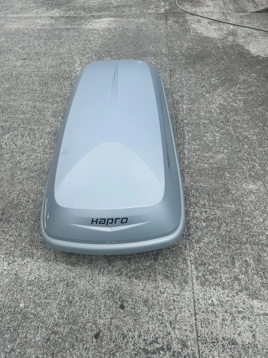 Car roof box - Image 2