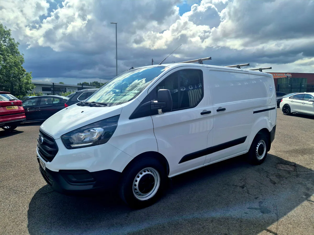 2019 Ford Transit Custom FSH, 2 KEYS, 1 OWNER - Image 4