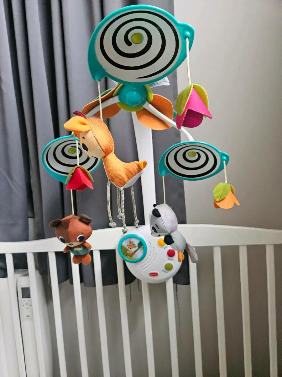Baby mobile