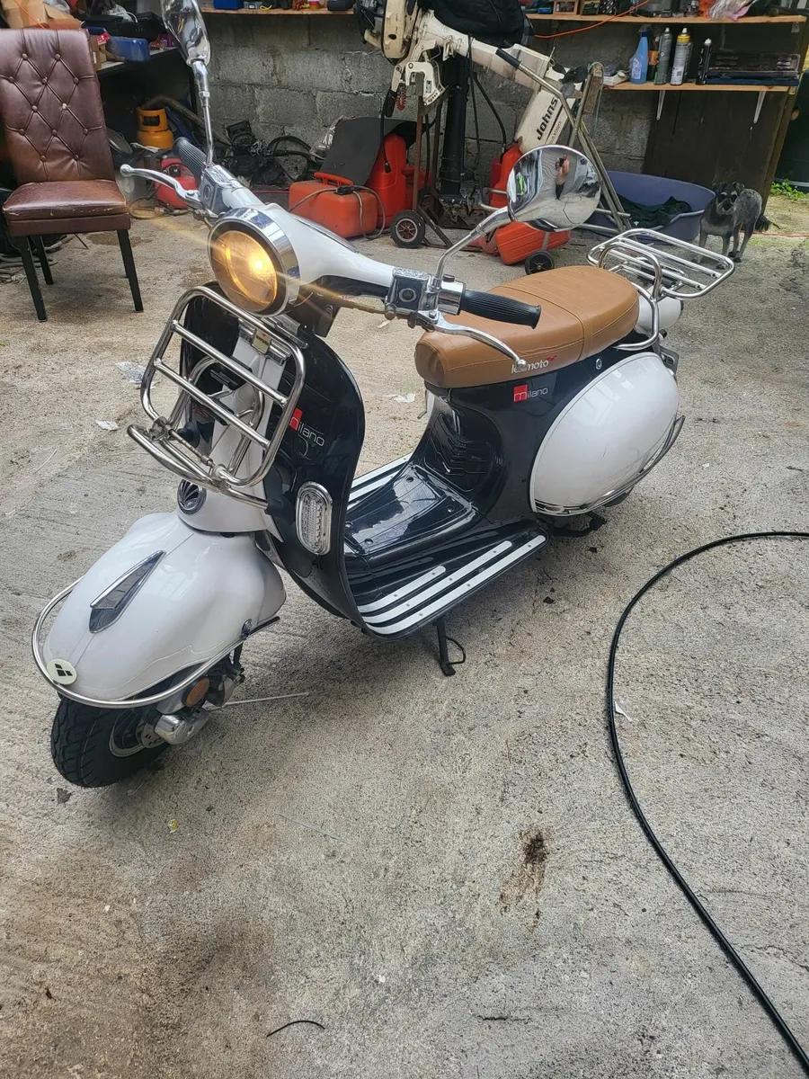 182 lexmoto milano retro scooter 125cc  4 stroke - Image 3
