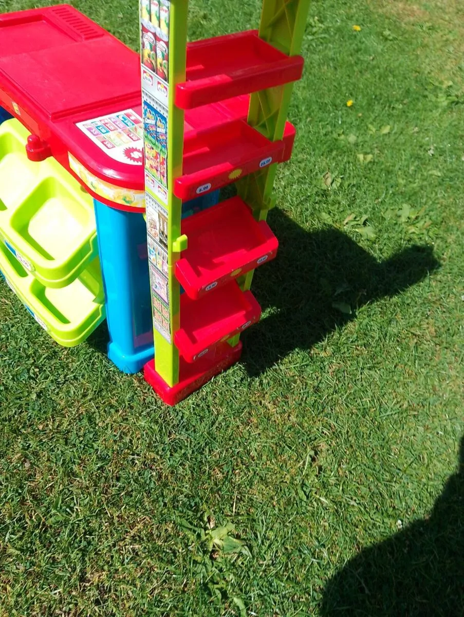 Toy shop - Image 4