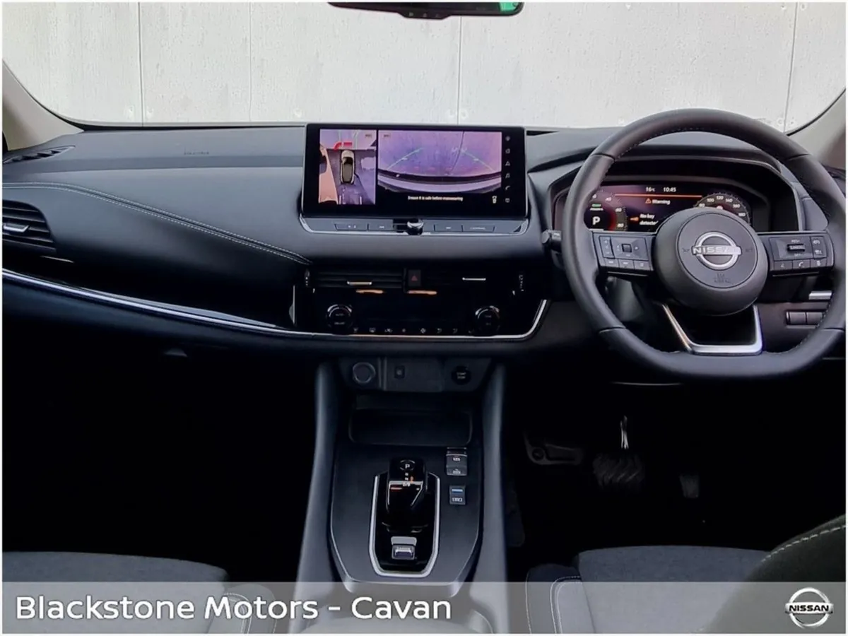Nissan QASHQAI Nissan Epower SV Prem 2T GR RR 4DR - Image 2