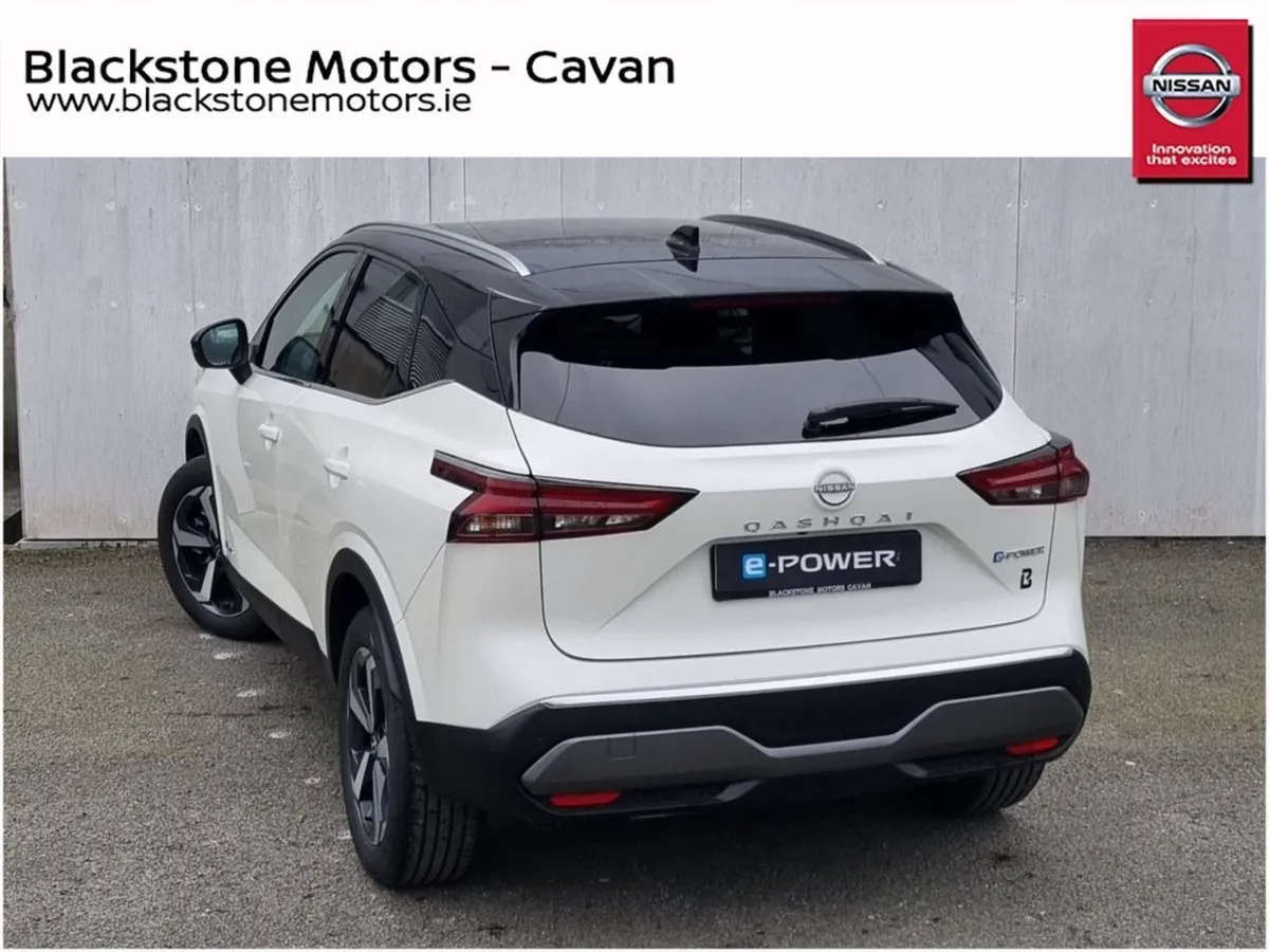 Nissan QASHQAI Nissan Epower SV Prem 2T GR RR 4DR - Image 3