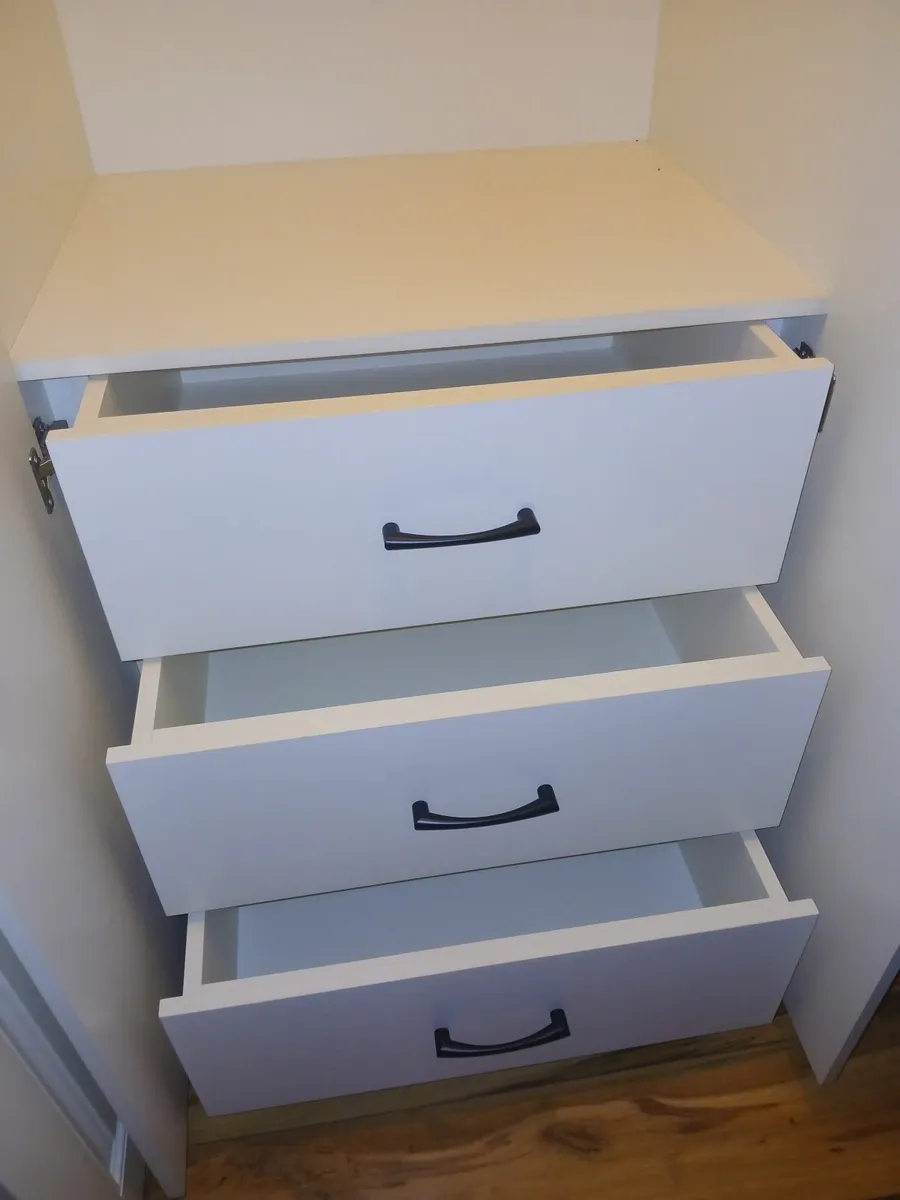 Wardrobe - Image 2