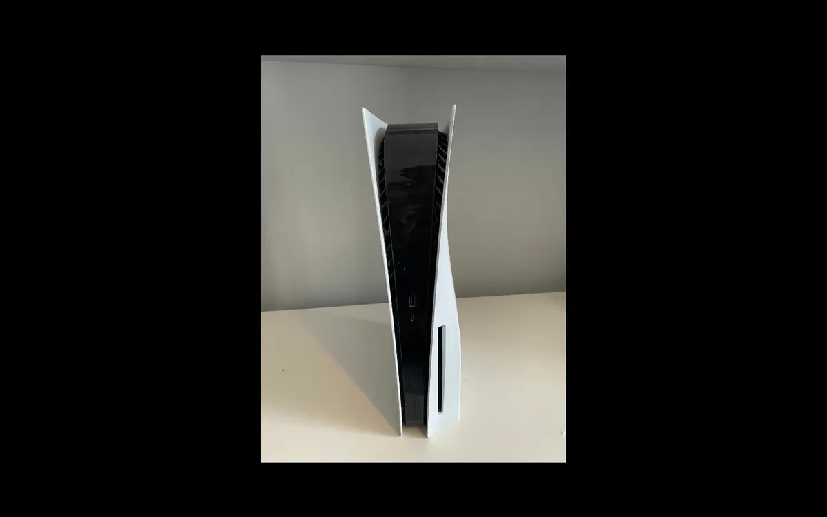 Playstation 5  (disc edition) - Image 4