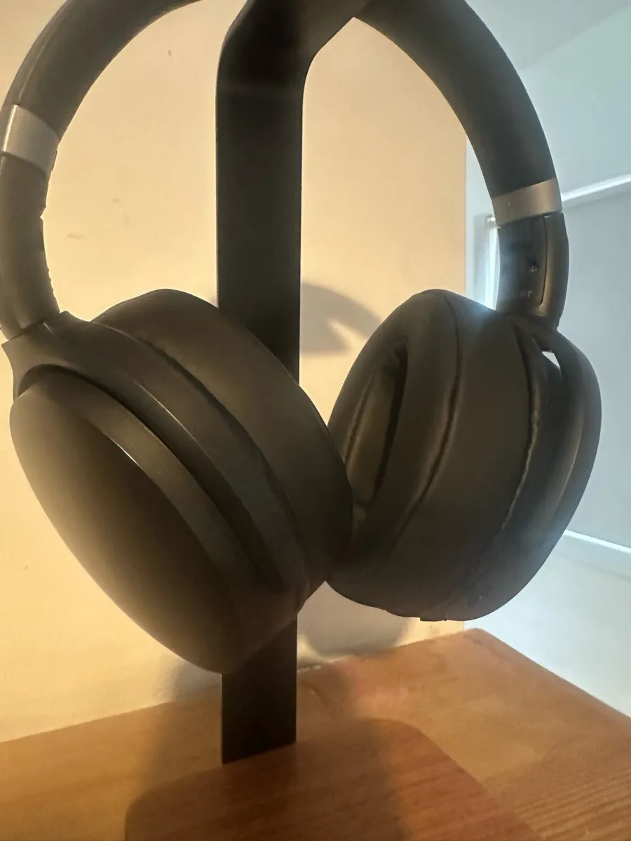 Sennheiser HD450BT Wireless Headphones – New pads - Image 4