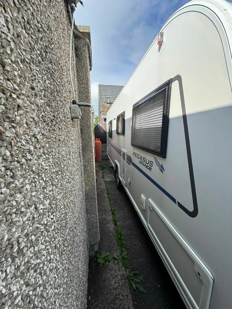 2021 bailey Pegasus grande Caravan - Image 2