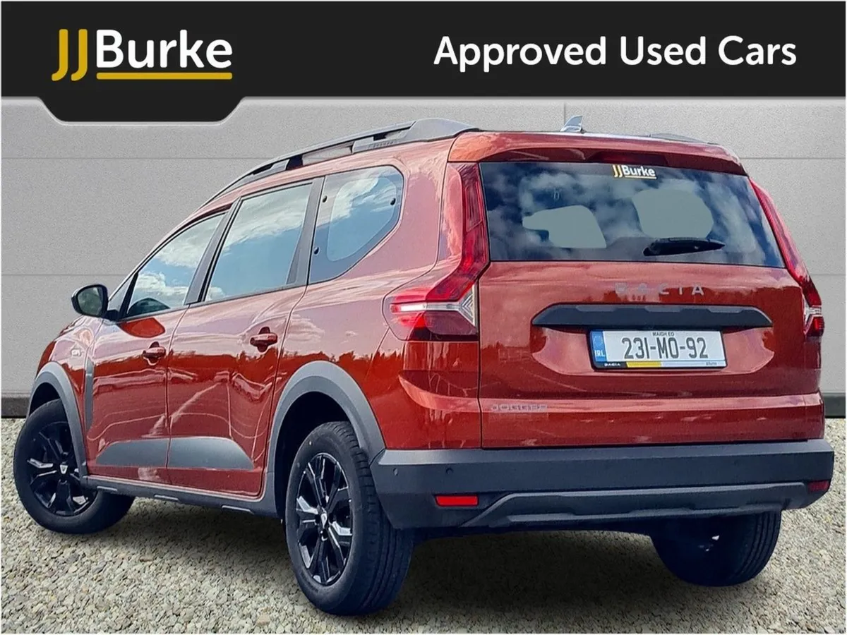Dacia Jogger TCe 110 Extreme SE - Image 4