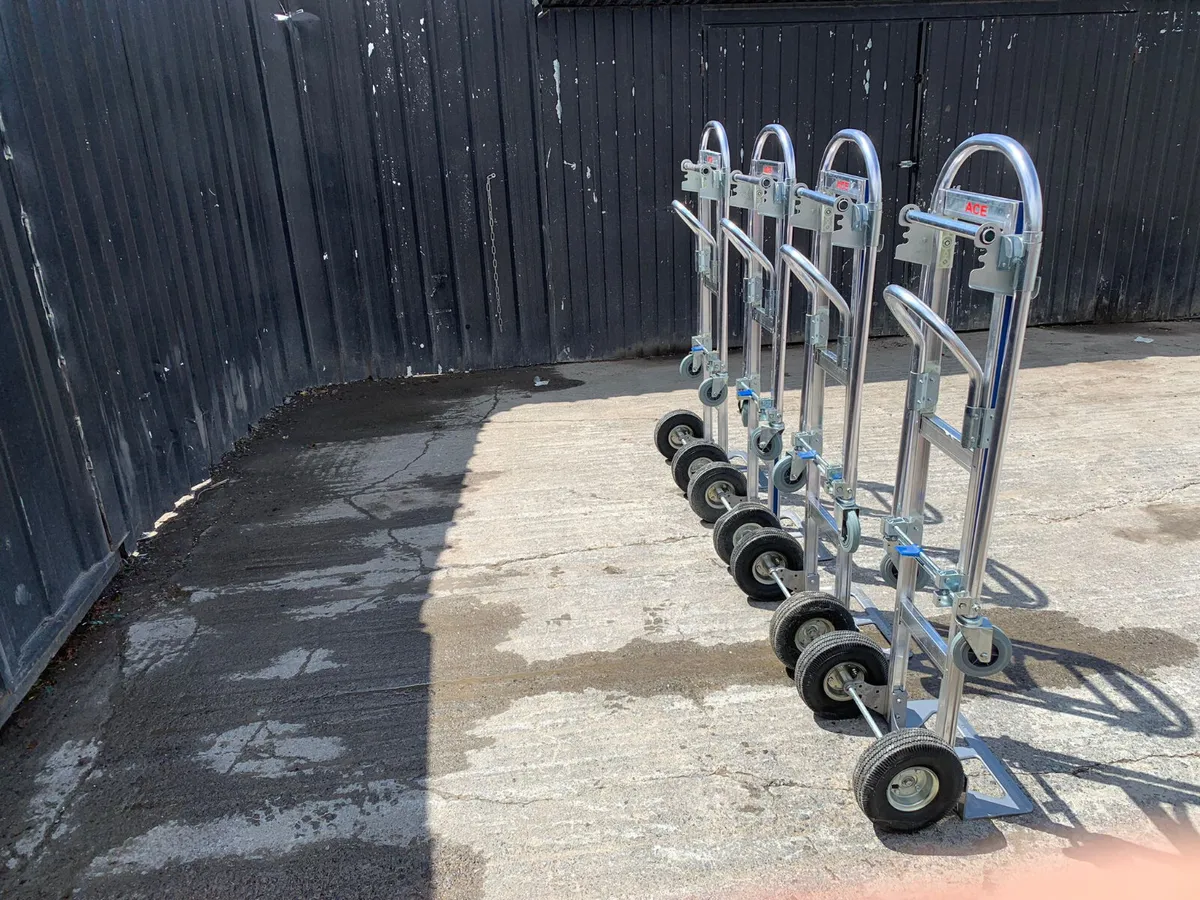 2 in 1 Convertible Hand Truck | Brand New - Image 3