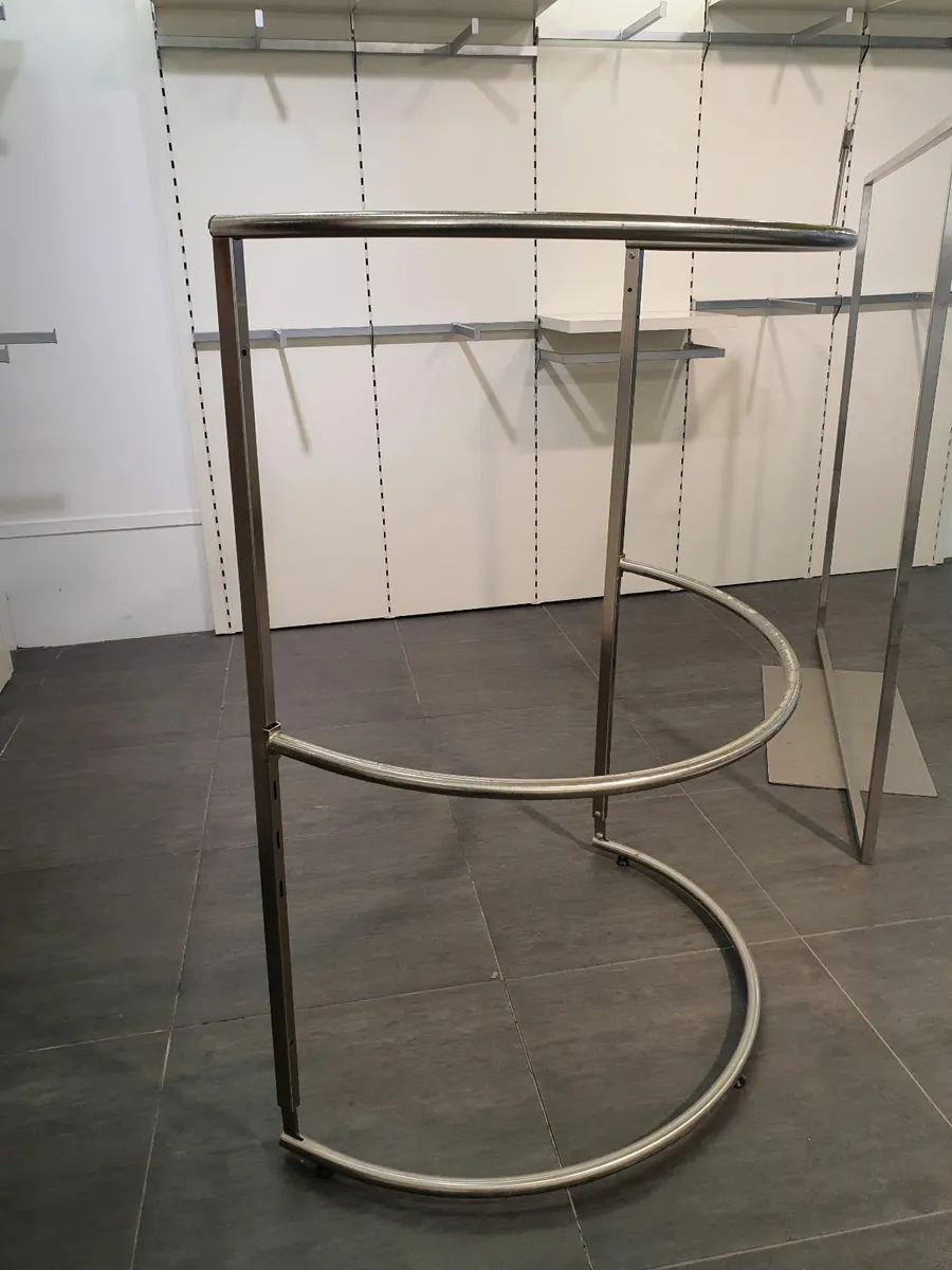 Retail Garment Rails - Image 4
