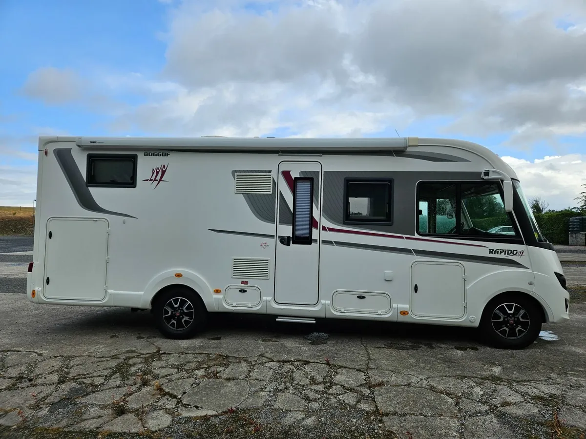Motorhome - Image 4