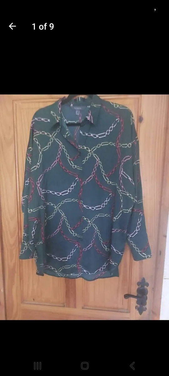 Green and chain print blouse ( free postage) - Image 1