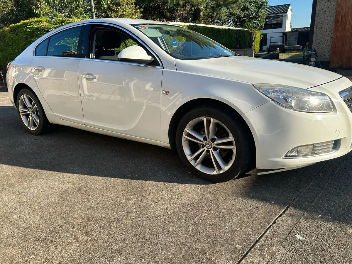 Opel Insignia - Image 2