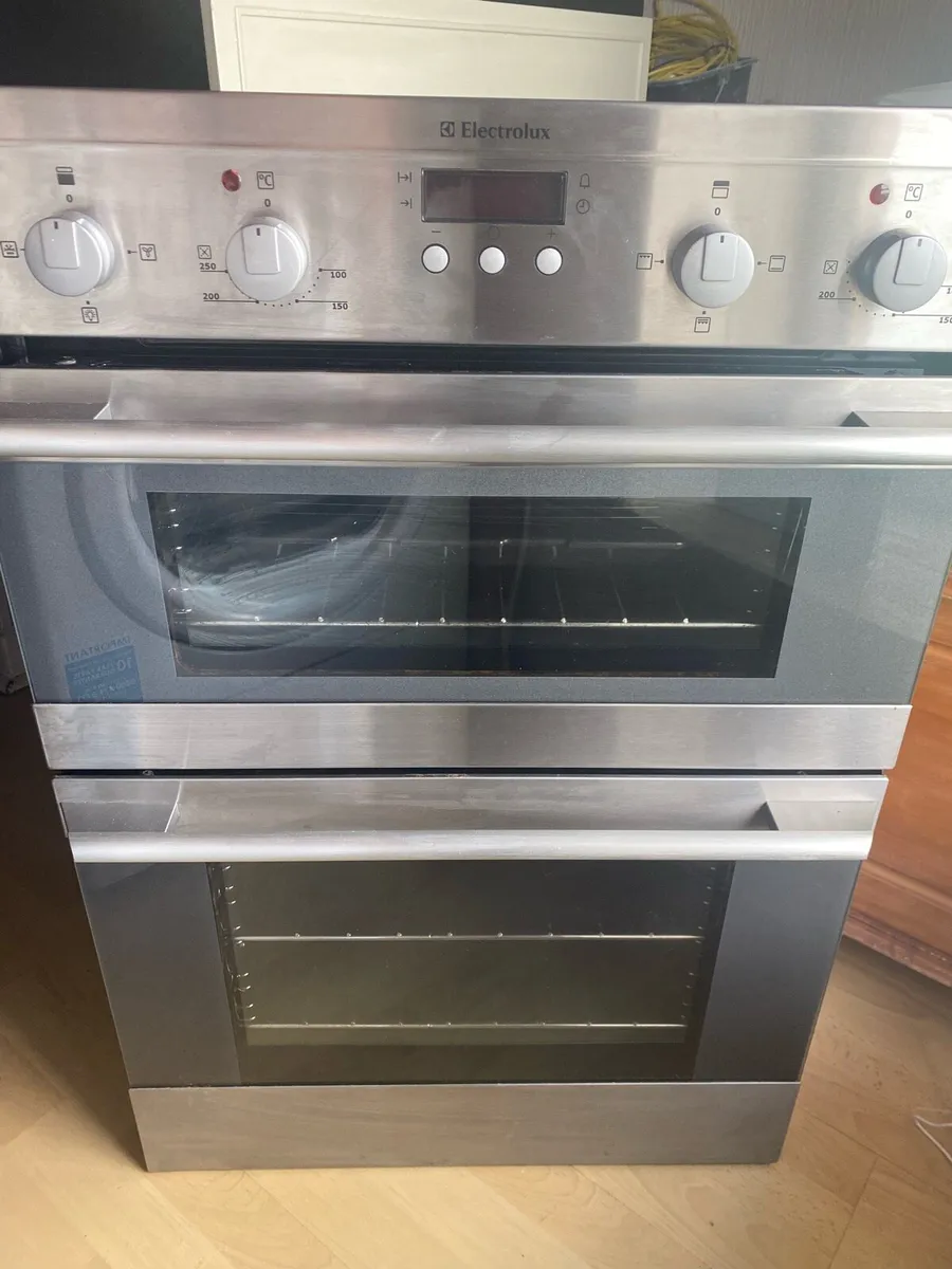 Electrolux Electric Oven - Image 1