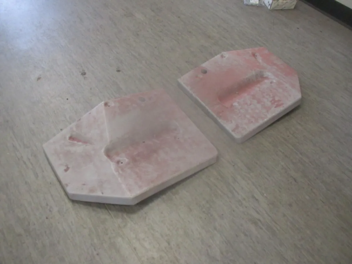 MASSEY 3000 SERIES REAR MUDGUARD TOPS - Image 2