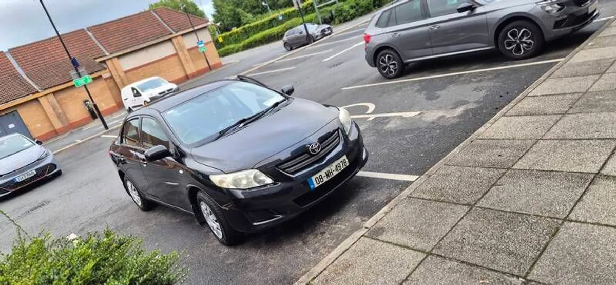 2008 Toyota Corolla mint condition - Image 2