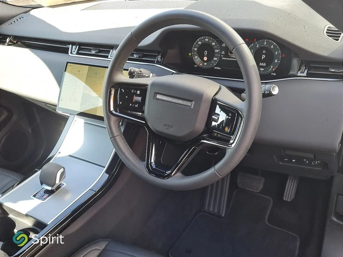 Land Rover Range Rover Evoque Evoque P300 New Mod - Image 4