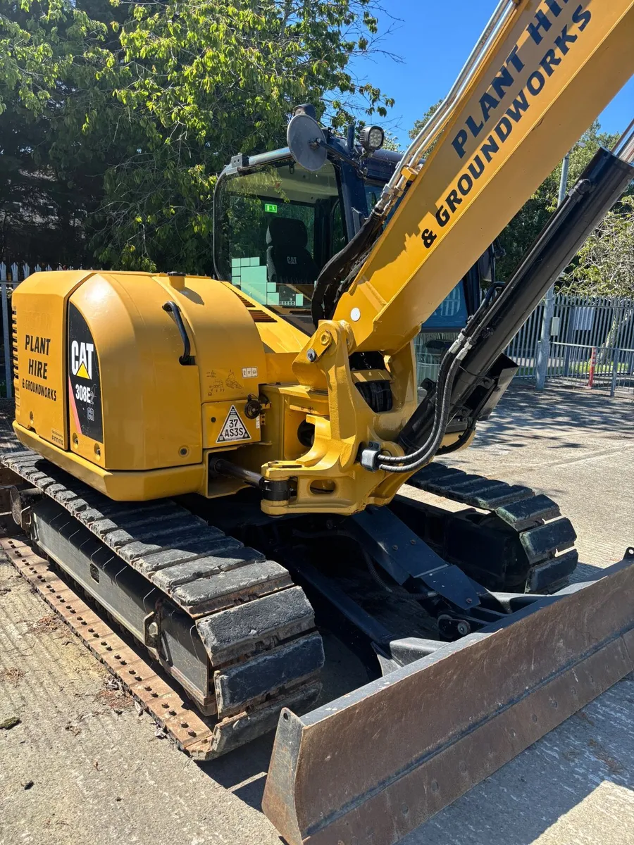 Excavator - Image 4