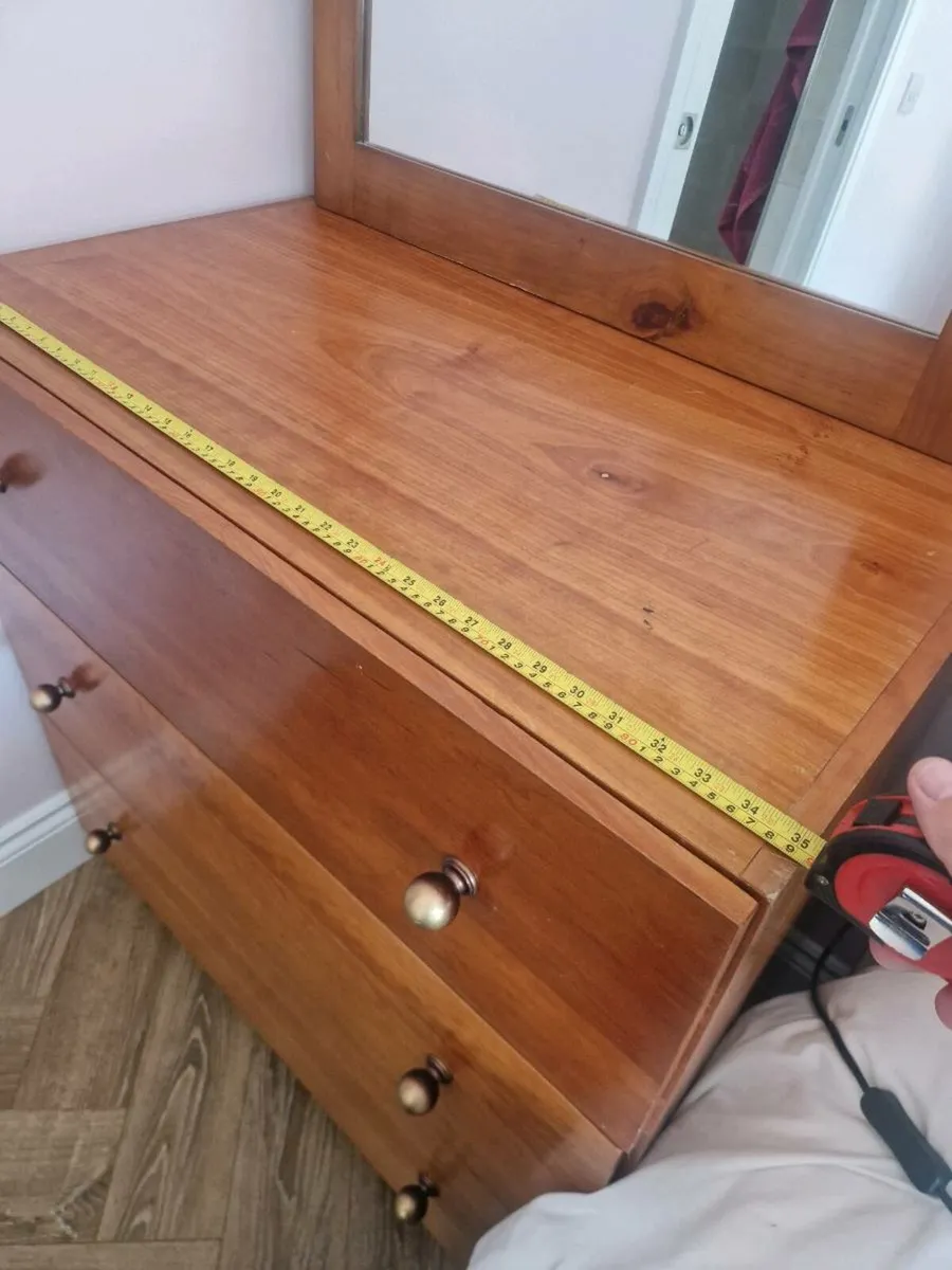 Chest of drawers with mirror Free to go - Image 3