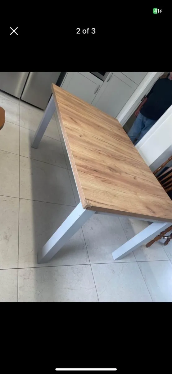 Dining table - Image 1