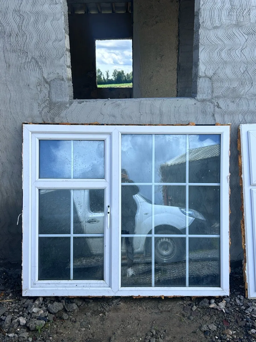 Selection of double glazed windows - Image 1