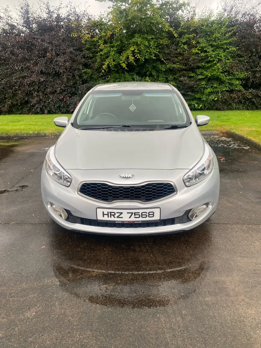 2013 Kia ceed CRDI 3 - Image 4