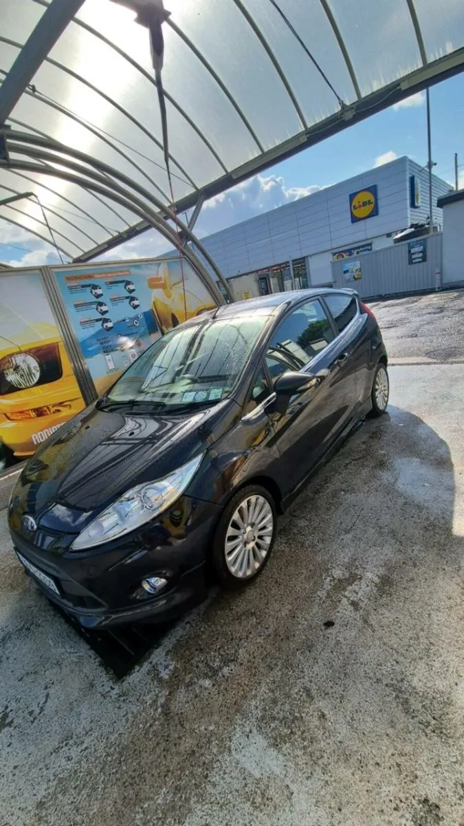 Automatic Ford Fiesta Titanium 2009 1.4Petrol+NCT - Image 4