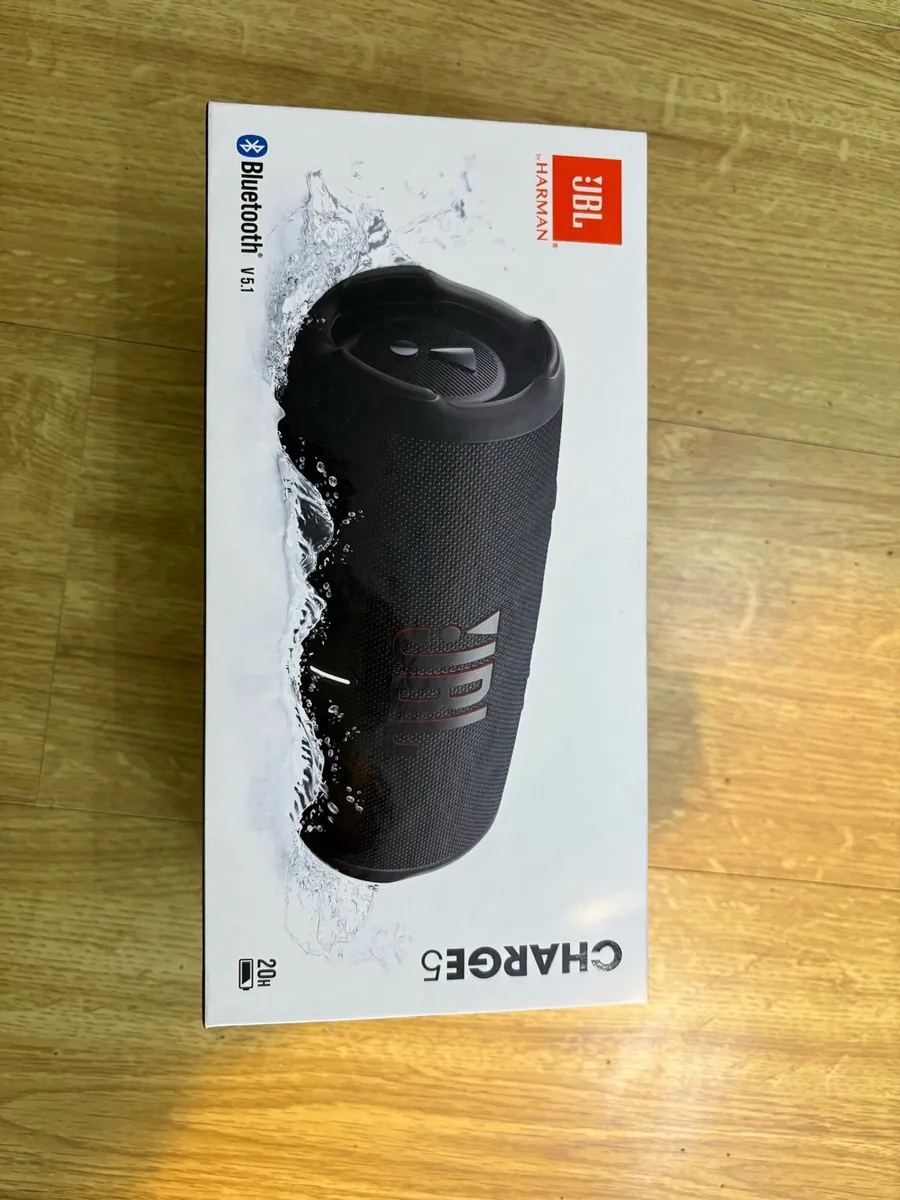 Jbl charge 5 speaker - Image 1