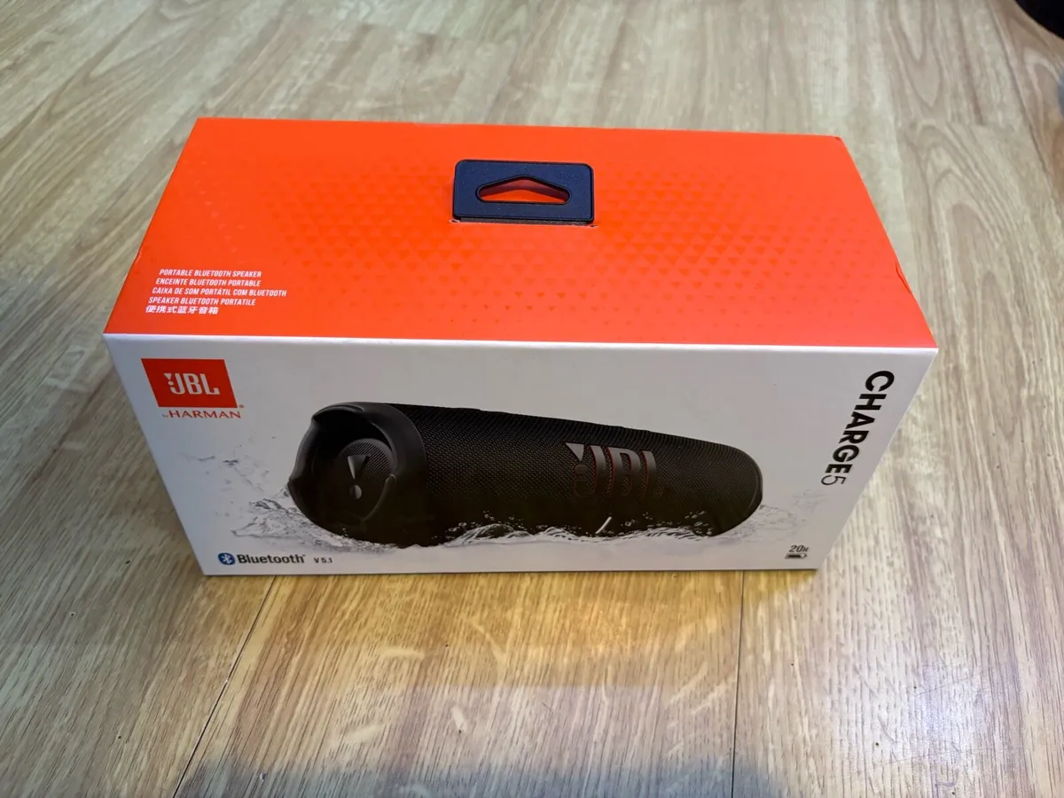 Jbl charge 5 speaker - Image 2