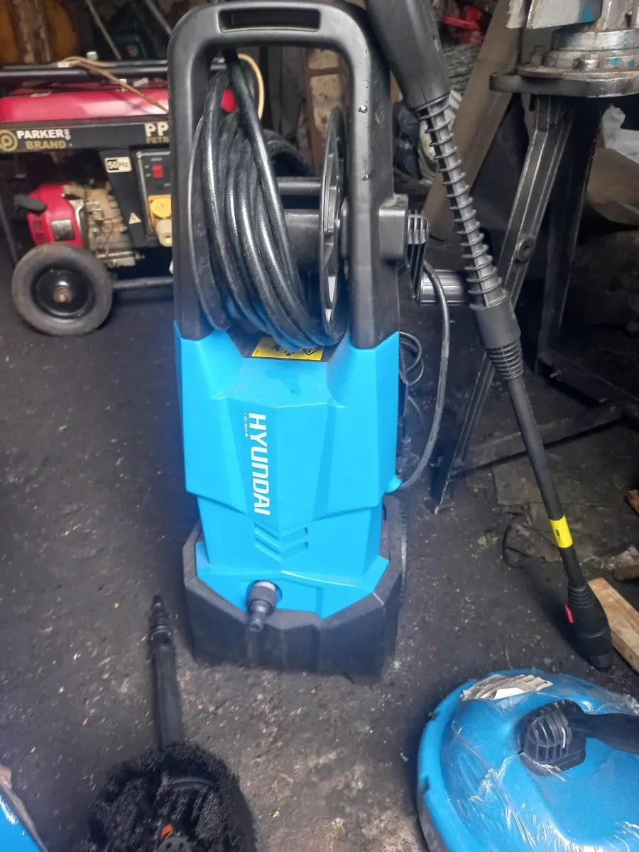 Hyundai pressure washer - Image 2