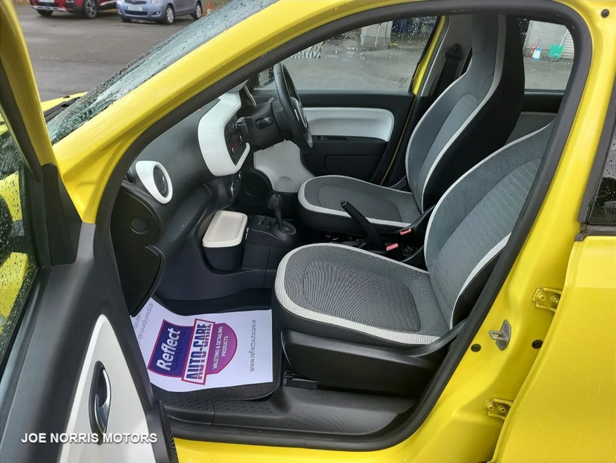 Renault Twingo 1.0 Intense Automatic - Image 4
