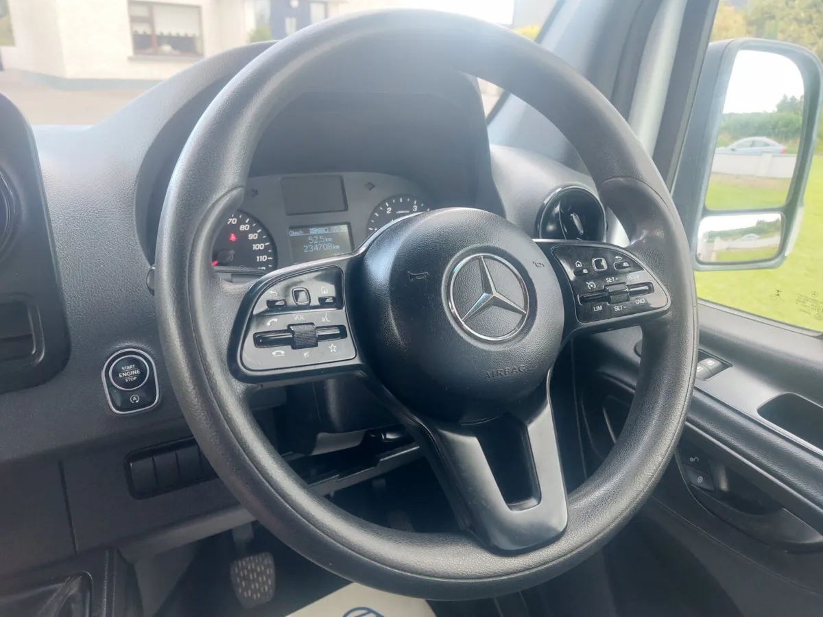 MERCEDES-BENZ SPRINTER 2020' 160 BHP - RWD - Image 4