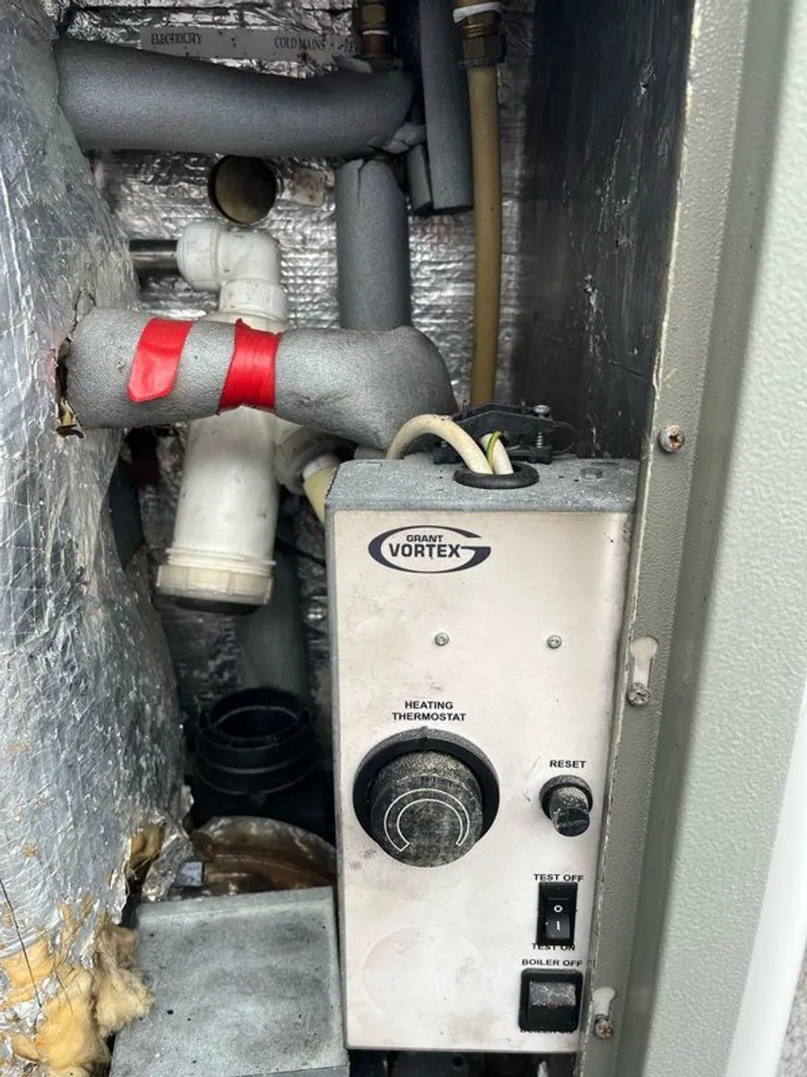 Grant Vortex Wall Hung Condenser Boiler - Image 3