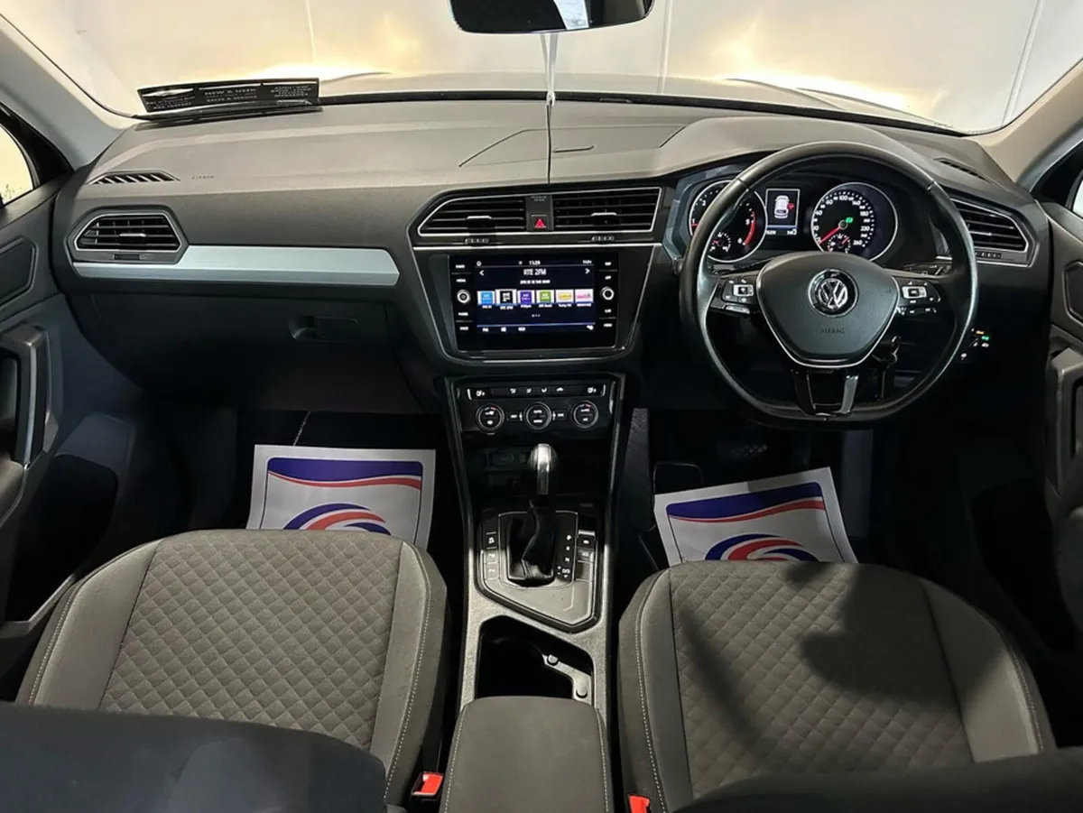 Volkswagen Tiguan SEn2.0 TDI D7F 150HP 5DR AUTO - Image 3