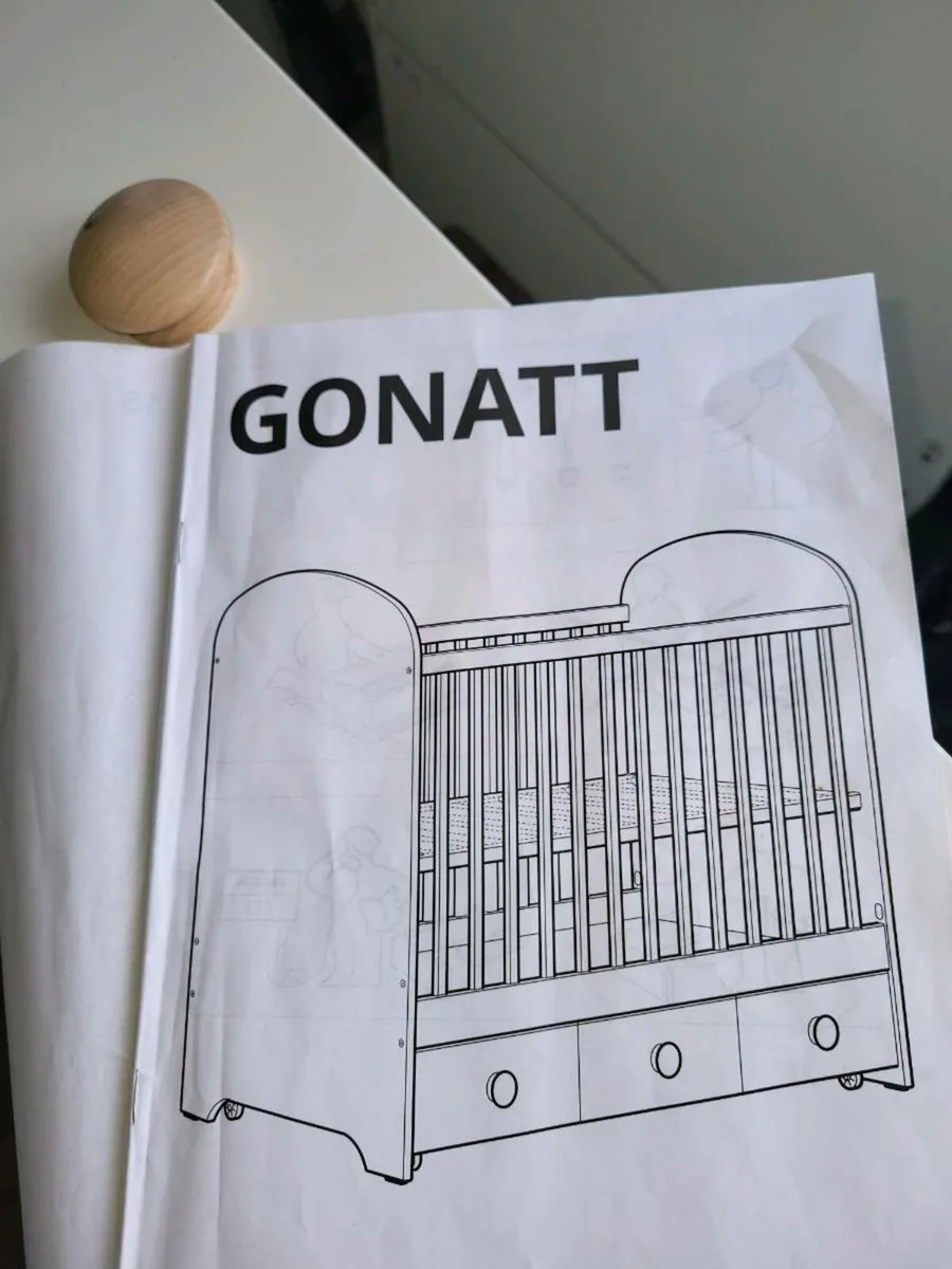 Cot bed - Image 2
